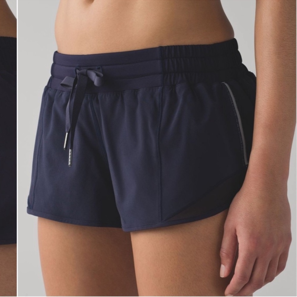 Lululemon hotty hot 2.5 shorts